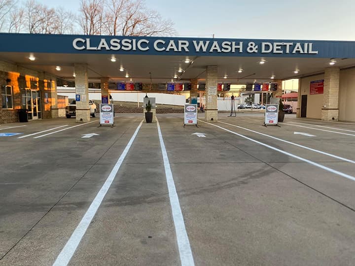 Classic Carnauba Hot Wax wash tunnel